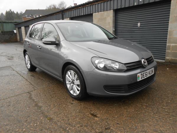 Volkswagen Golf  1.6 TDi Match 
